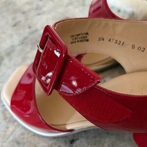 Paul Green Red Patent Leather Women’s Sandals, size 8, 8.5 US/ 5 1/2 Austrian